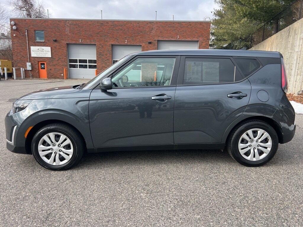 Used 2023 Kia Soul LX Hatchback