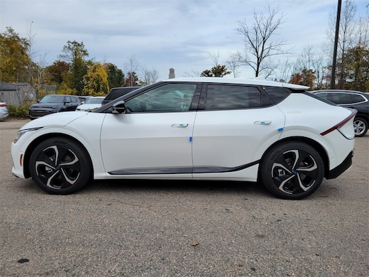 Here's What You Get on a Fully Loaded 2023 Kia EV6 - Kelley Blue Book