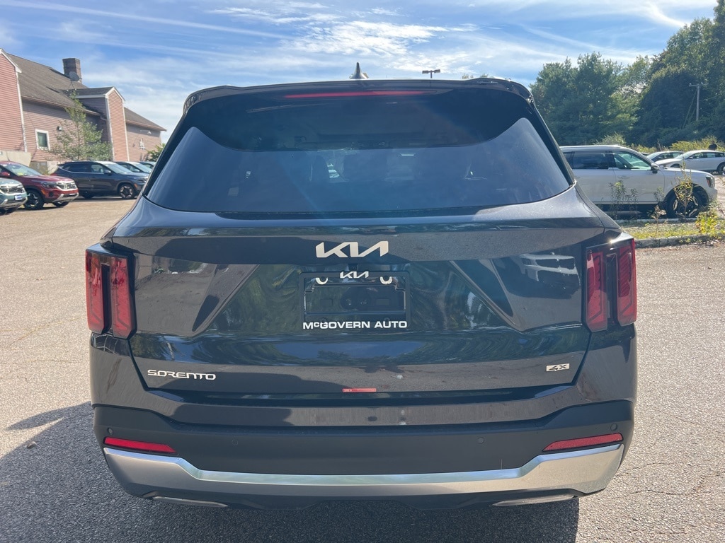 New 2026 Kia Sorento S SUV