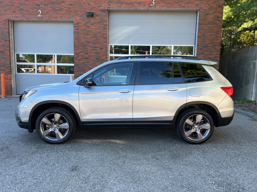 Used 2020 Honda Passport Touring with VIN 5FNYF8H99LB006520 for sale in Norwood, MA