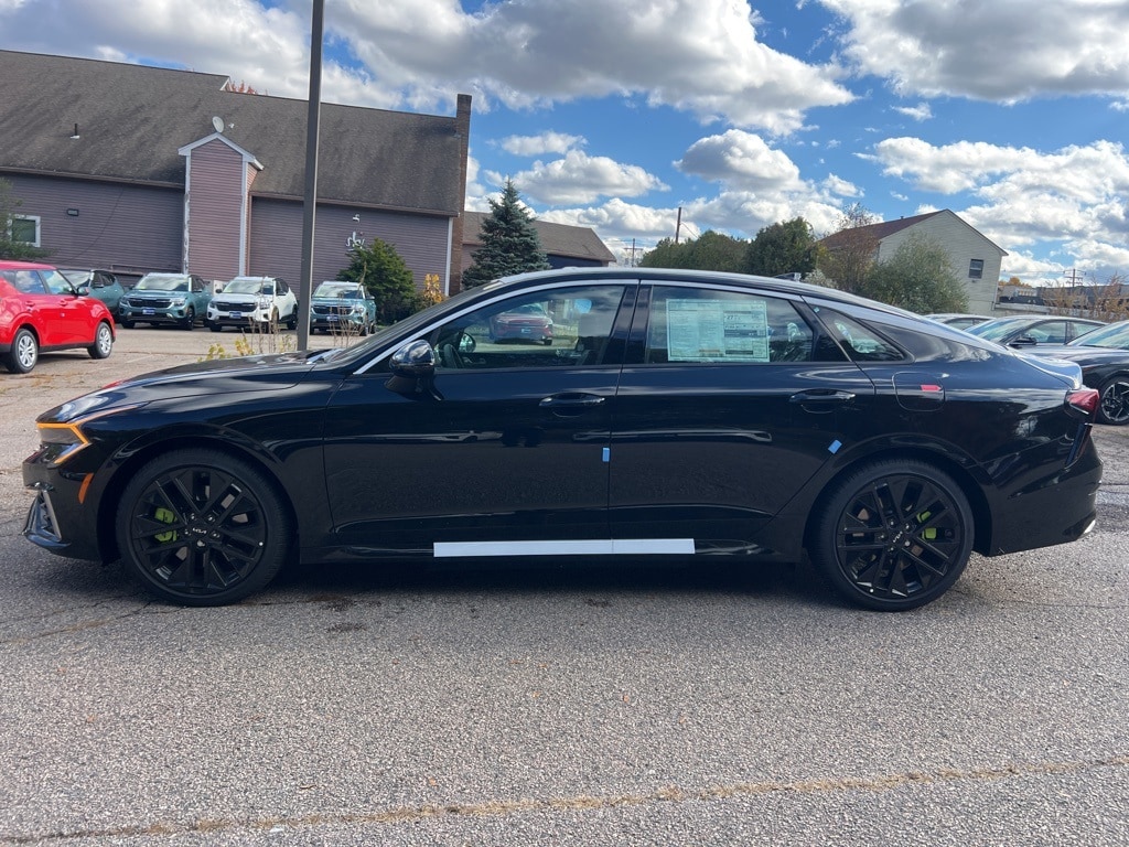 New 2026 Kia K5 GT Sedan