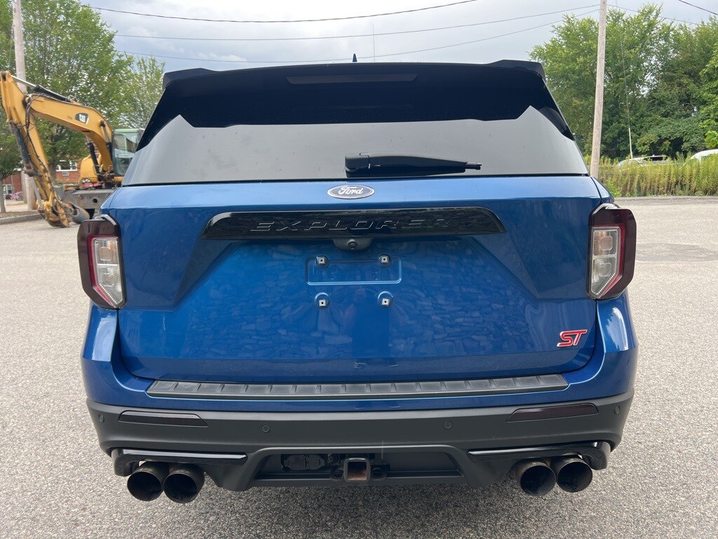 2020 Ford Explorer ST photo 4