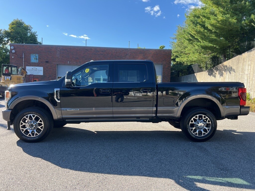 2022 Ford F-350 King Ranch photo 2