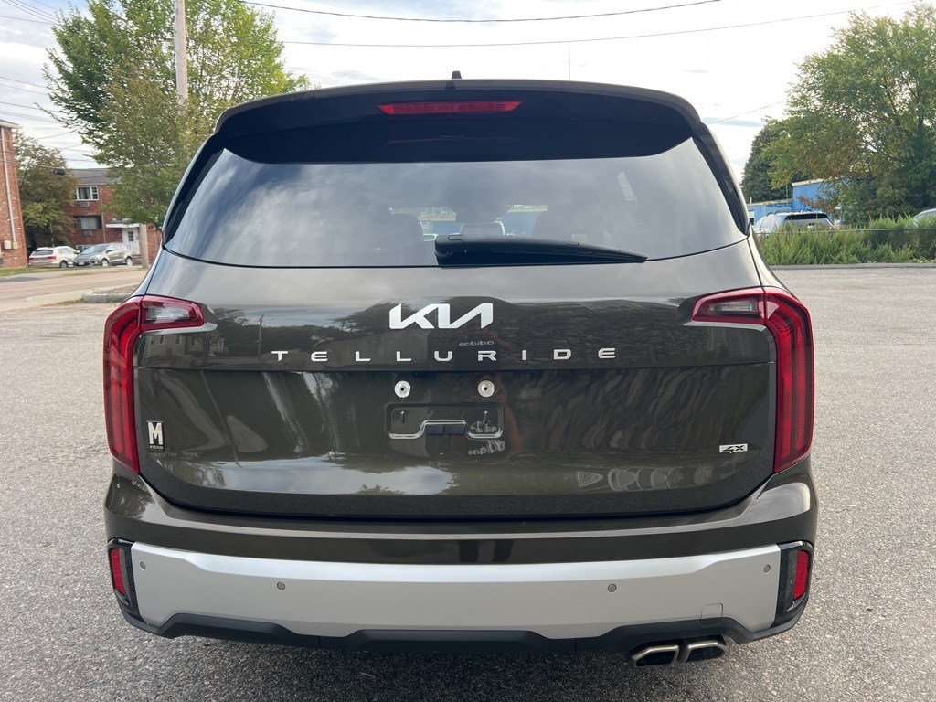 Used 2024 Kia Telluride S SUV