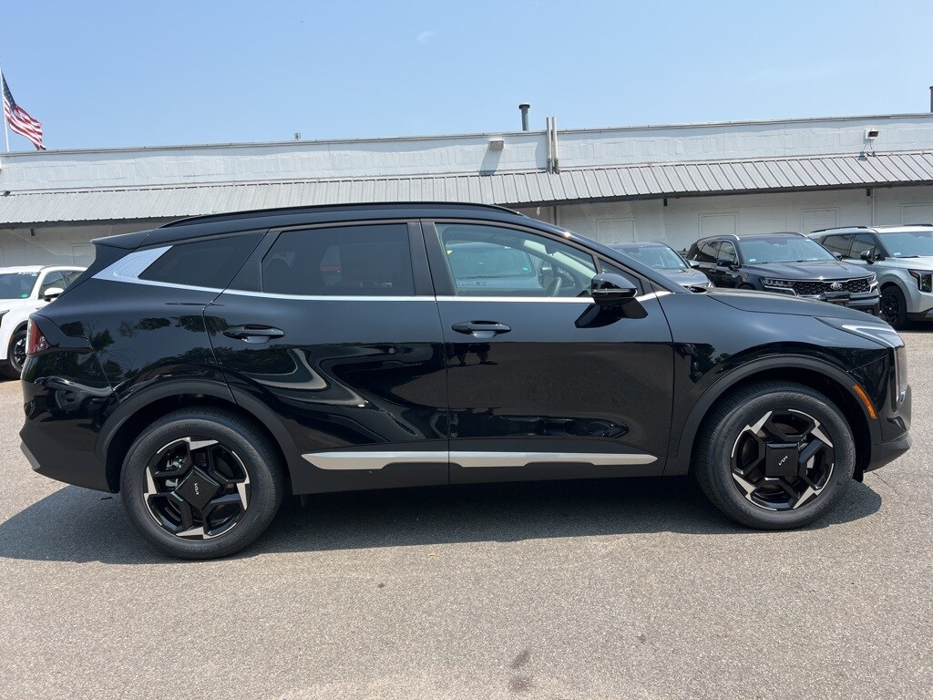 2026 Kia Sportage EX photo 4