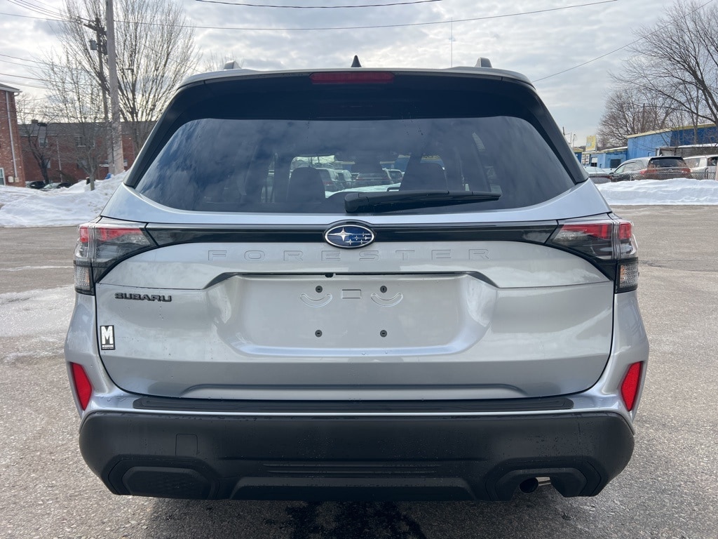 Used 2025 Subaru Forester Premium SUV