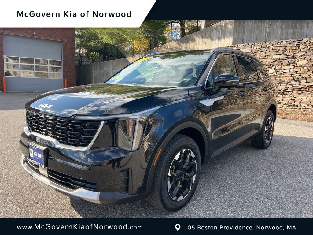 Used 2024 Kia Sorento S SUV