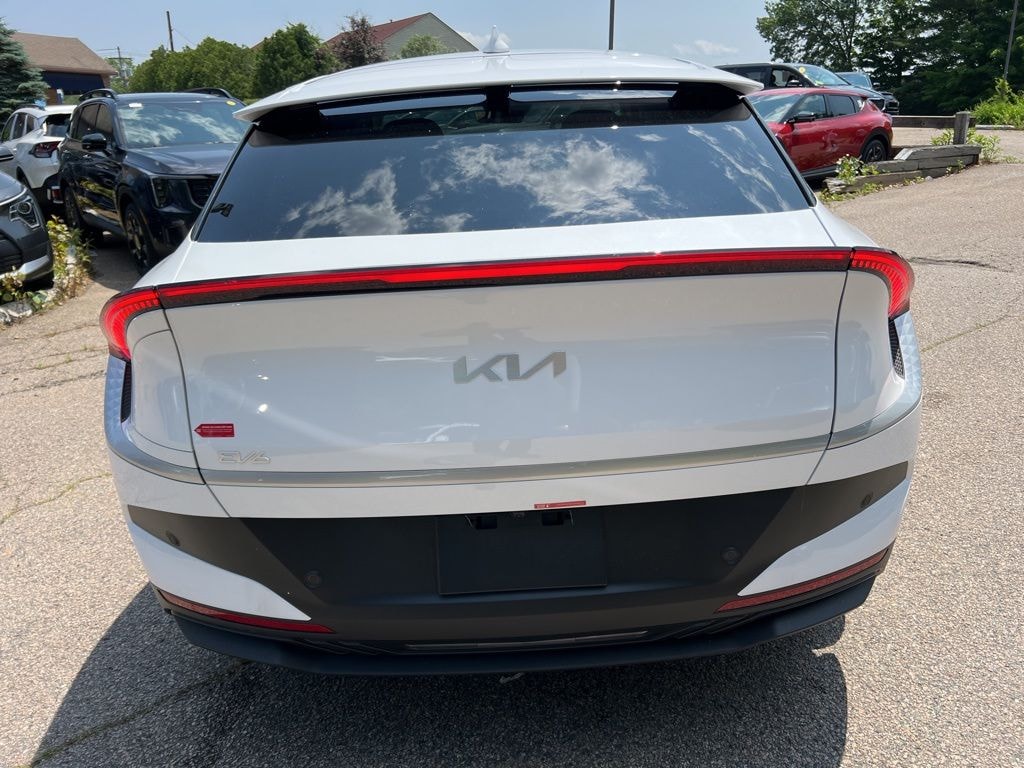 New 2025 Kia EV6 Light Long Range SUV
