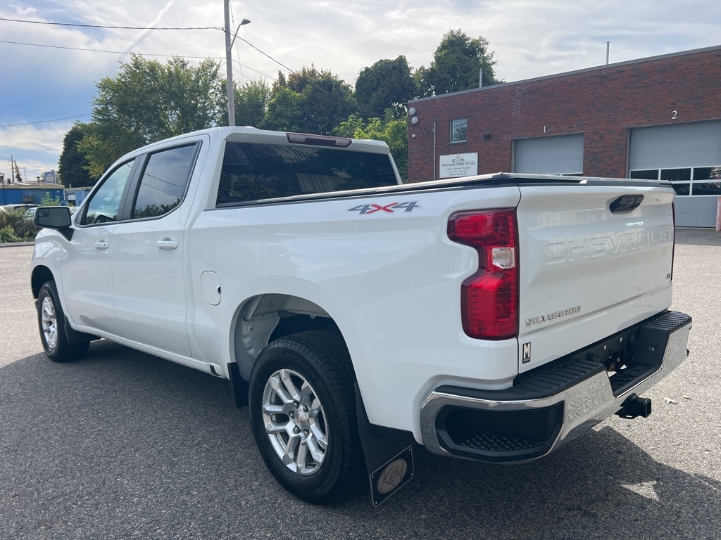 Used 2022 Chevrolet Silverado 1500 LT Truck Crew Cab
