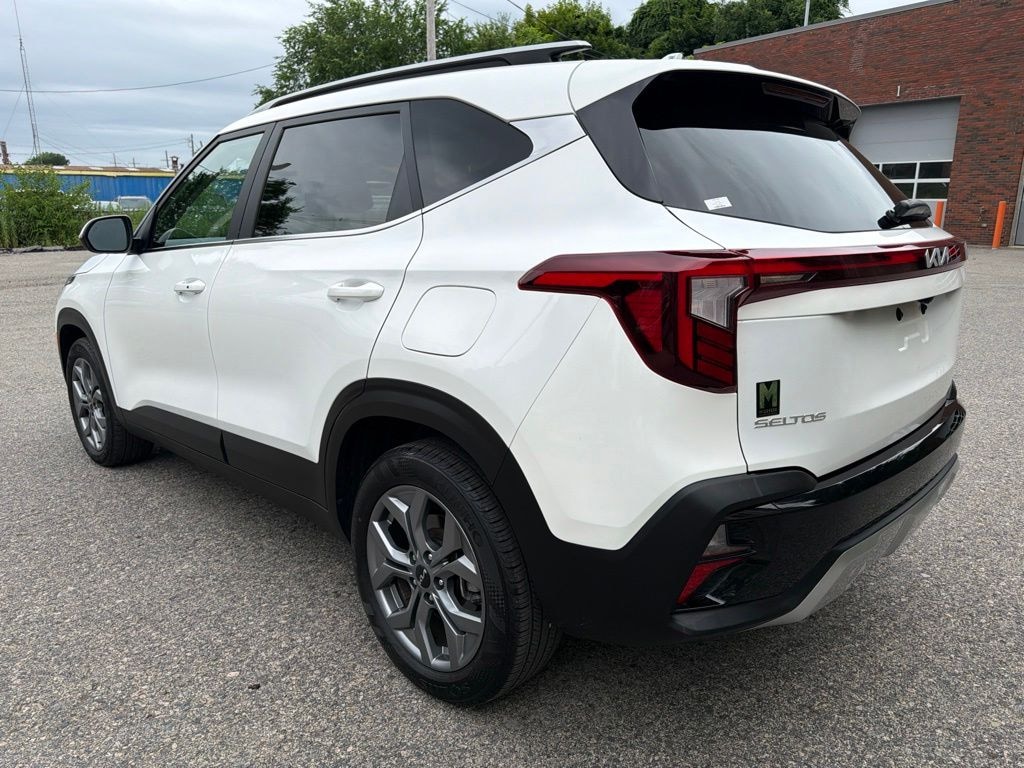 Used 2024 Kia Seltos S SUV