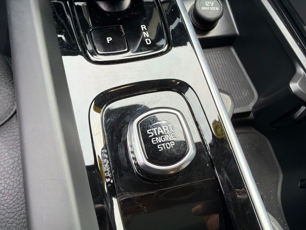 2025 Volvo V60 Cross Country Plus - Photo 22