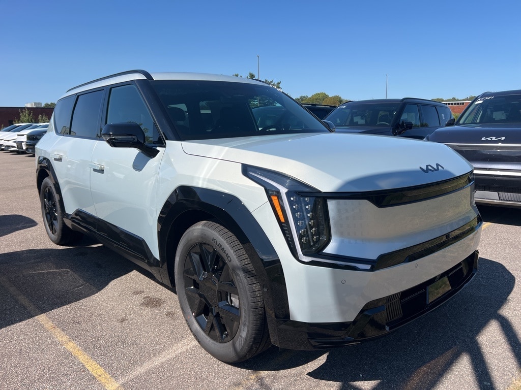 New 2026 Kia EV9 Land SUV