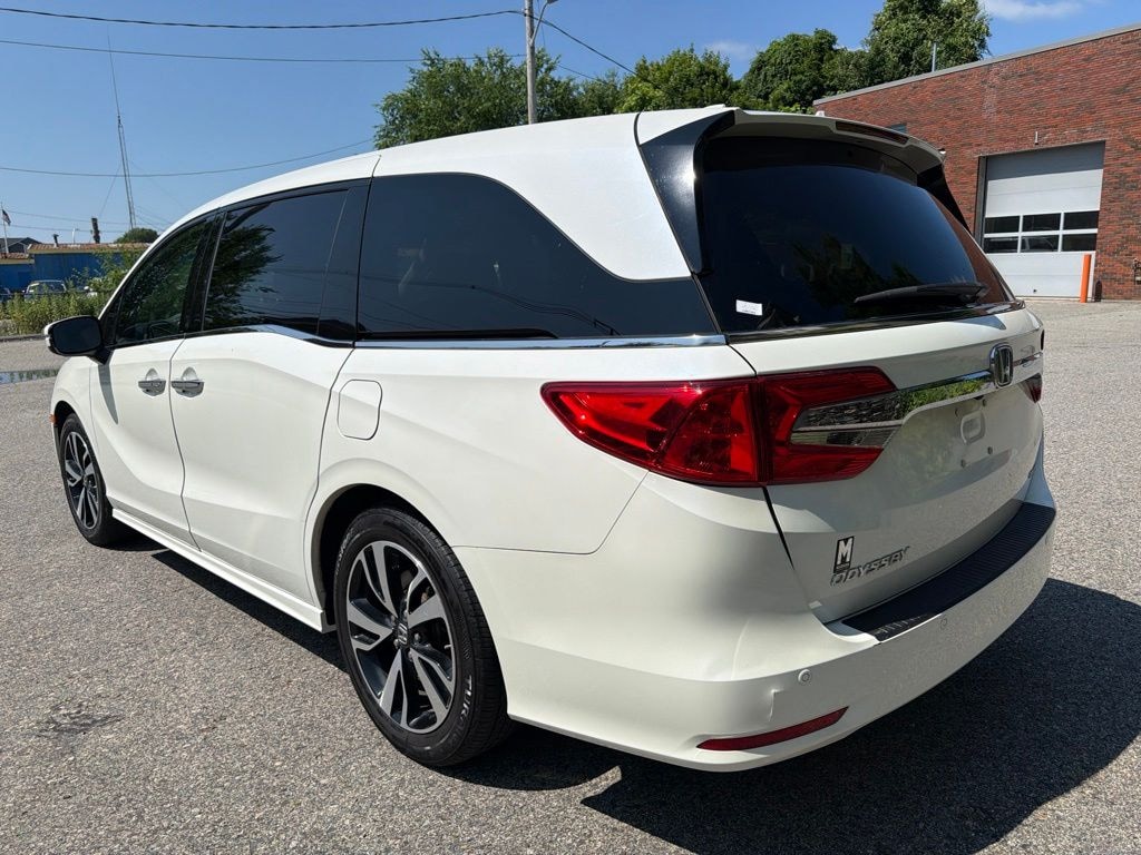 Used 2018 Honda Odyssey Elite Van