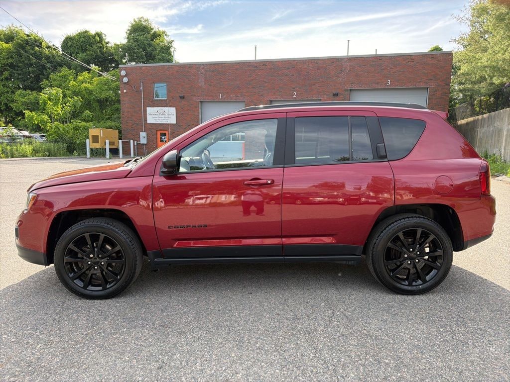 Used 2015 Jeep Compass Altitude SUV