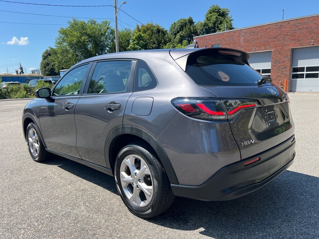 2023 Honda HR-V LX photo 2