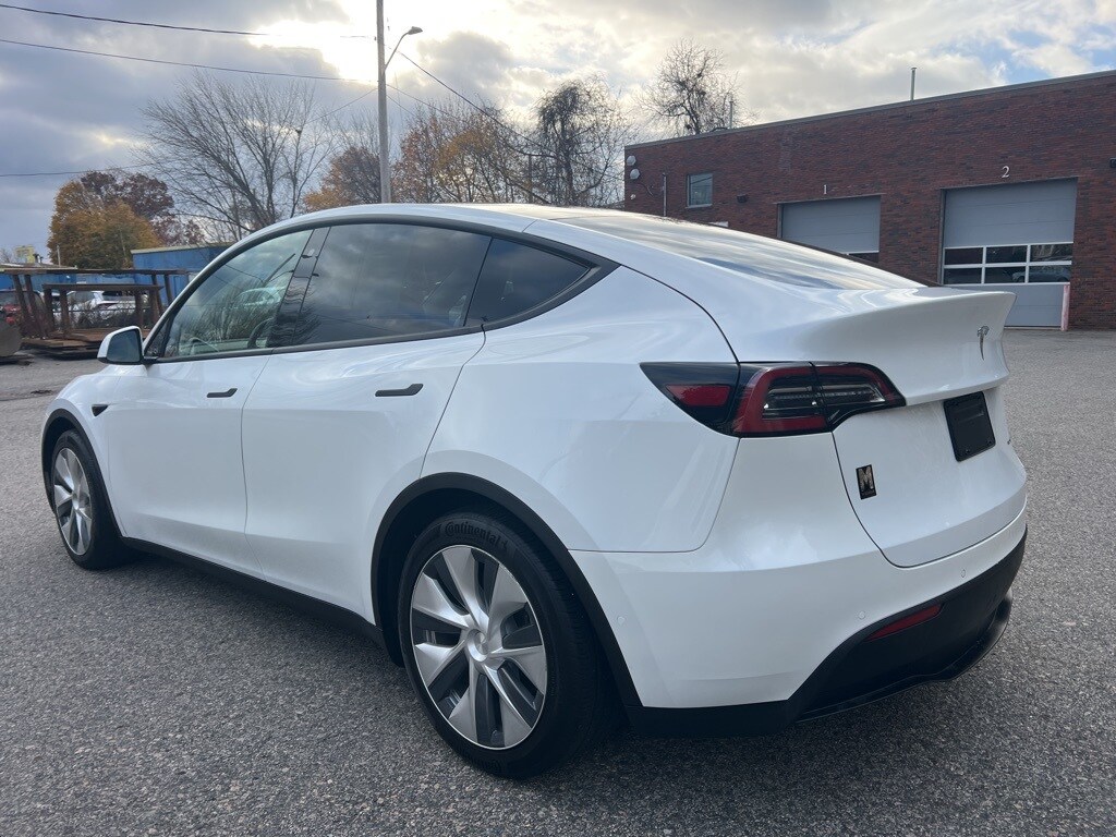 2020 Tesla Model Y Long Range photo 3