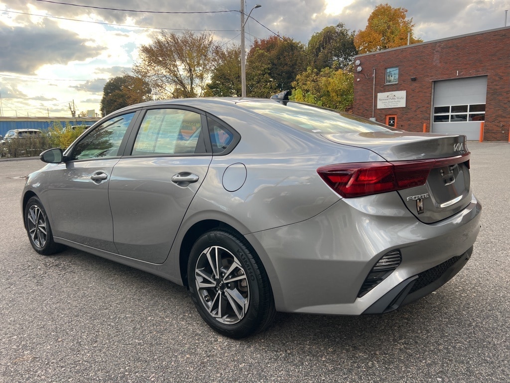 Used 2024 Kia Forte LXS Sedan