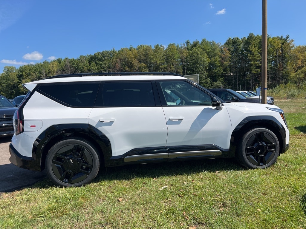 New 2026 Kia EV9 GT-Line SUV