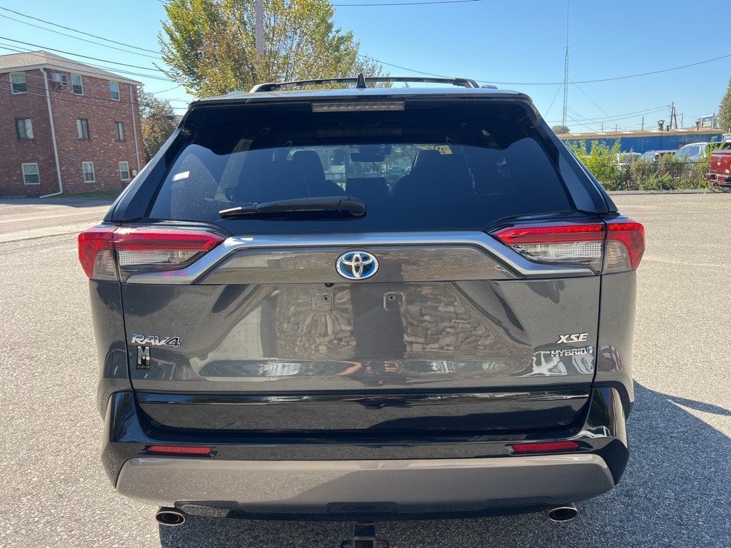 Used 2020 Toyota RAV4 Hybrid XSE SUV