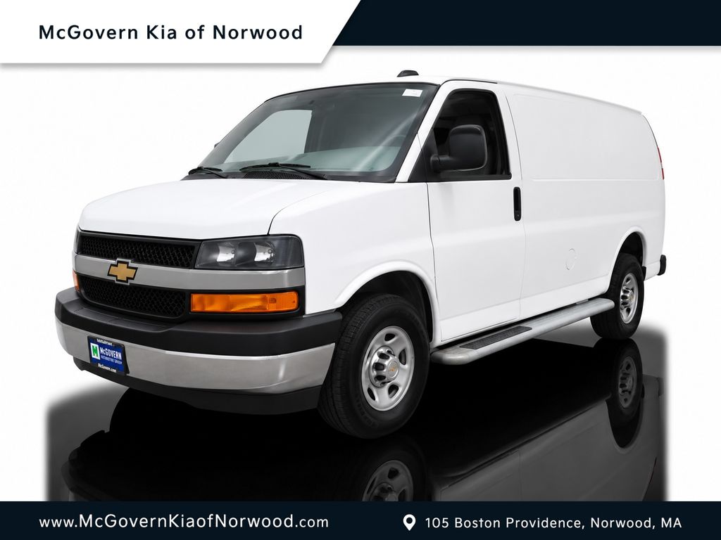 2024 Chevrolet Express 2500 Work Van HD's photo