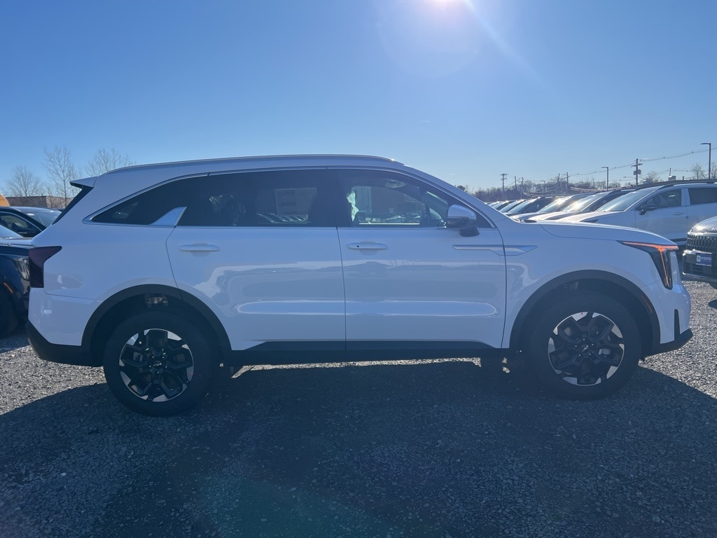 New 2026 Kia Sorento S SUV