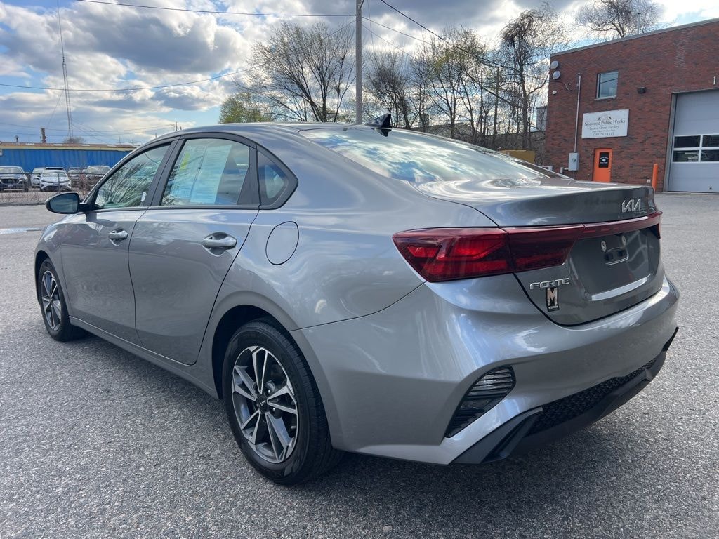 Used 2024 Kia Forte LXS Sedan