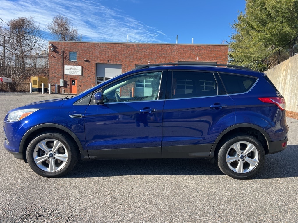 Used 2014 Ford Escape SE with VIN 1FMCU9GX4EUC40737 for sale in Norwood, MA