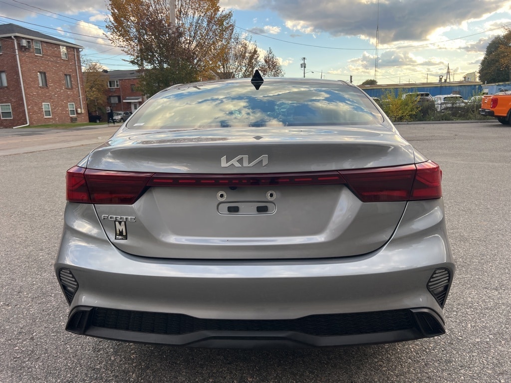 Used 2024 Kia Forte LXS Sedan
