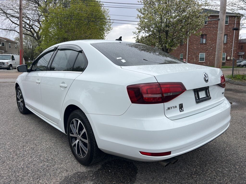 Used 2017 Volkswagen Jetta 1.4T SE Sedan