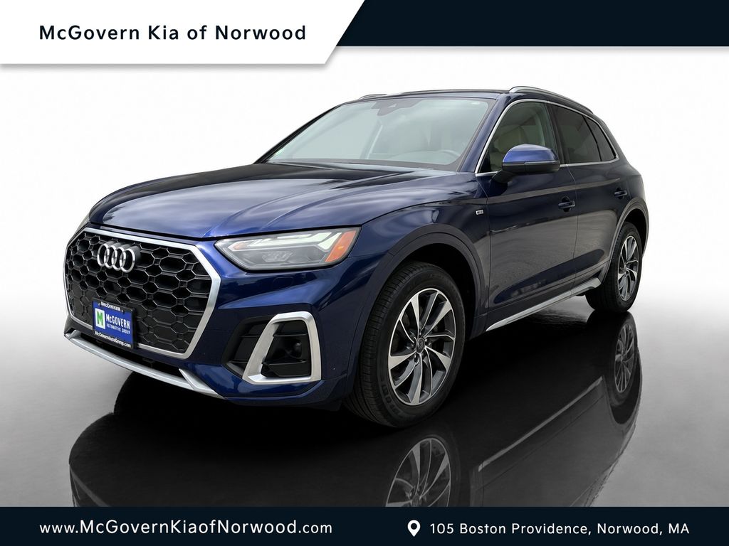 2023 Audi Q5 45 Premium's photo