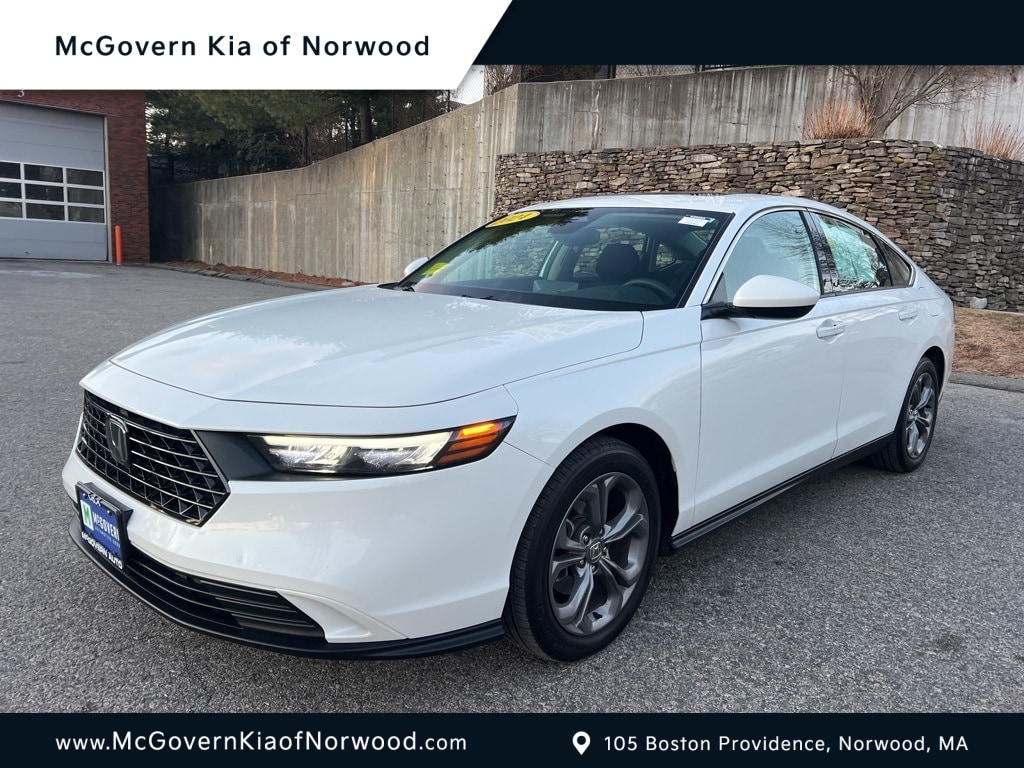 2024 Honda Accord EX's photo