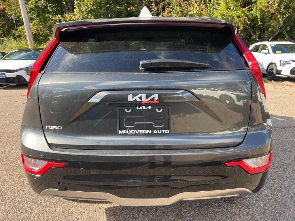New 2025 Kia Niro EV Wind SUV