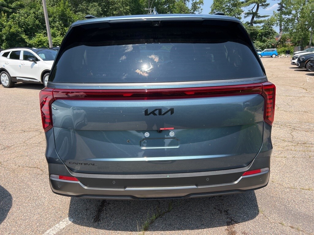 2026 Kia Carnival SX Prestige photo 2