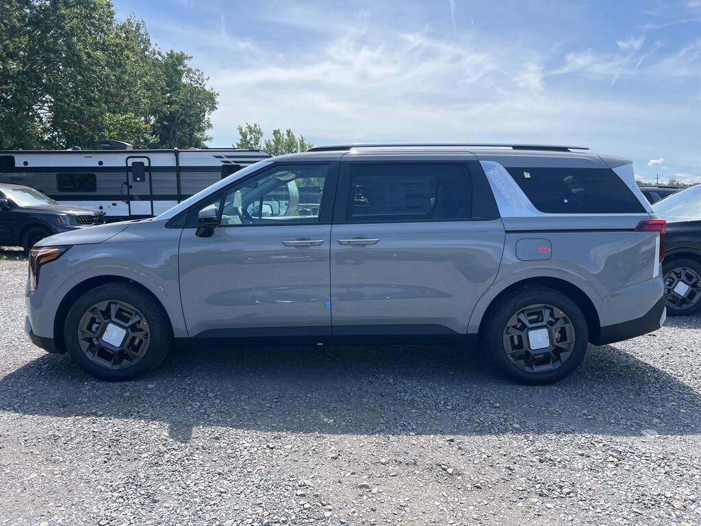 2026 Kia Carnival EX photo 2