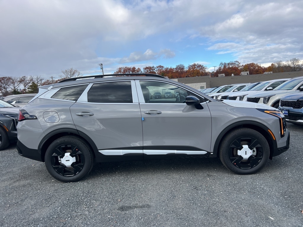 New 2026 Kia Sportage Plug-In Hybrid X-Line SUV
