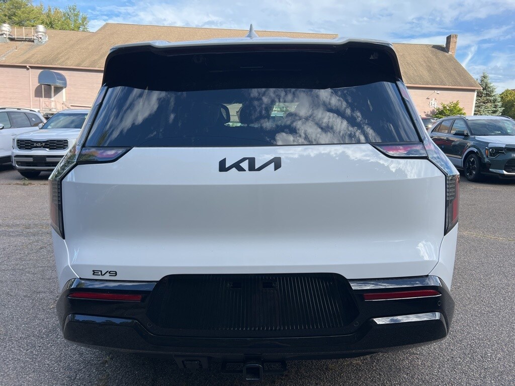 New 2026 Kia EV9 Land SUV