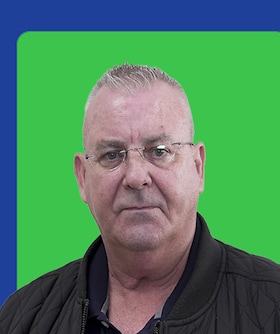 Staff member David Shaw from e228b5ee6732