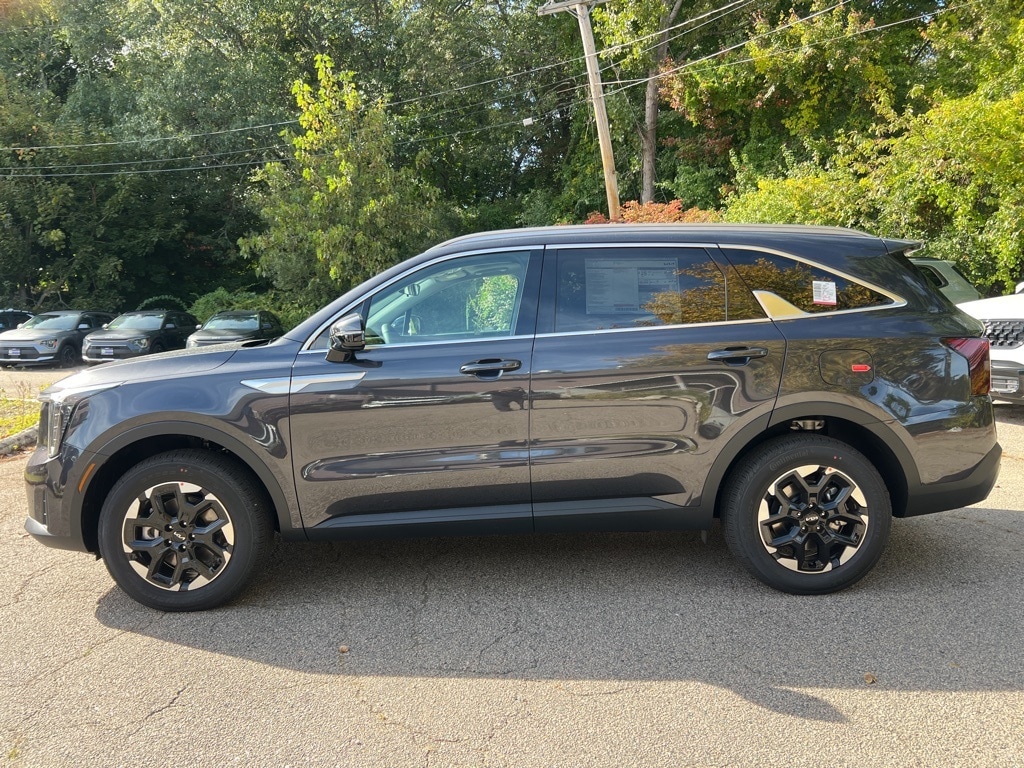 New 2026 Kia Sorento S SUV