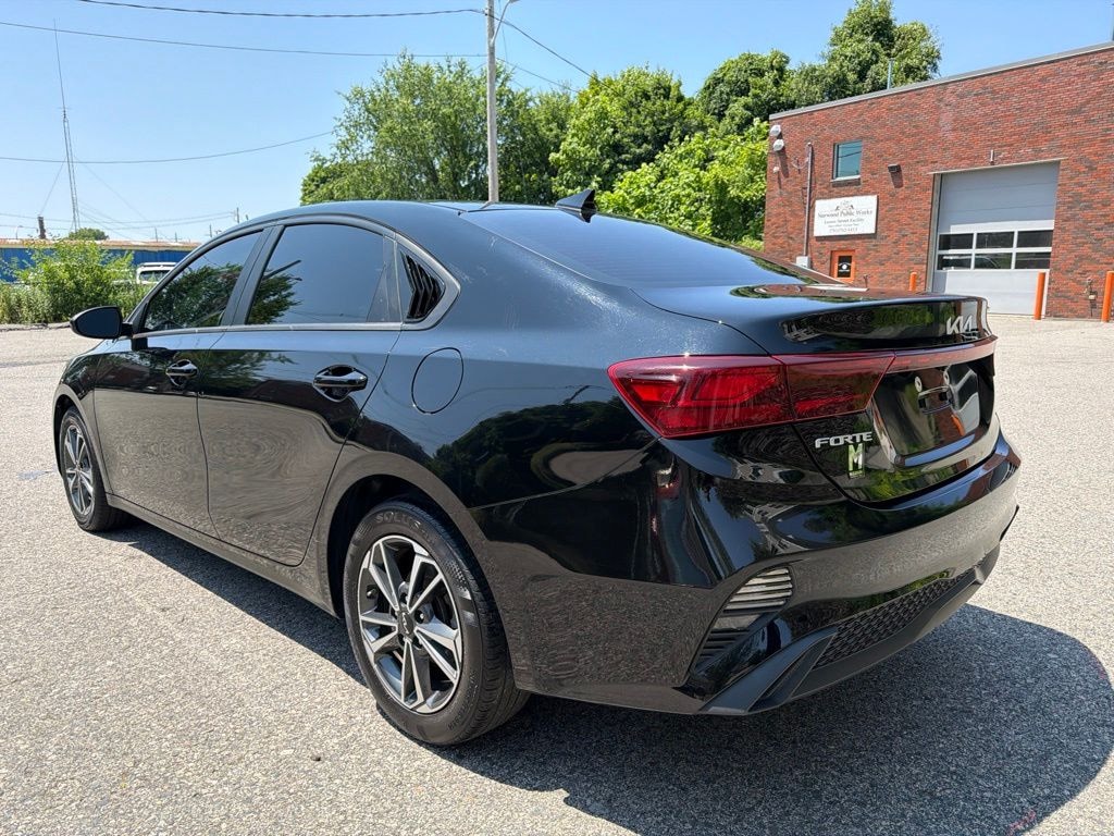 Used 2023 Kia Forte LXS Sedan