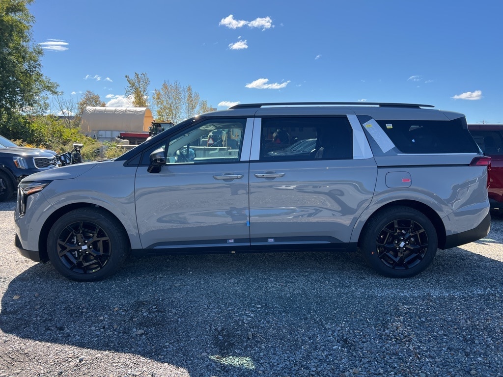 New 2026 Kia Carnival Hybrid SX Van Passenger Van