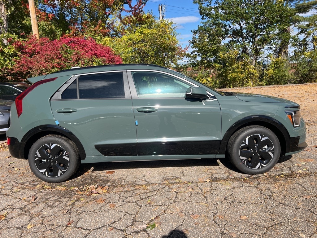 New 2025 Kia Niro EV Wind SUV