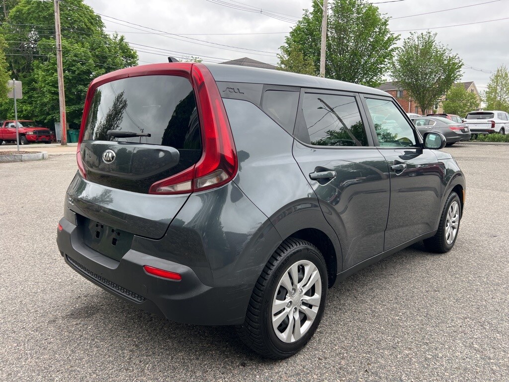 2021 Kia Soul LX photo 4
