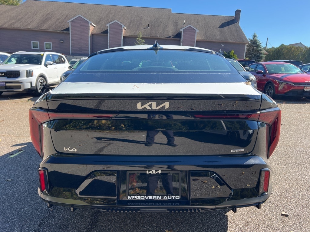 New 2025 Kia K4 GT-Line Sedan