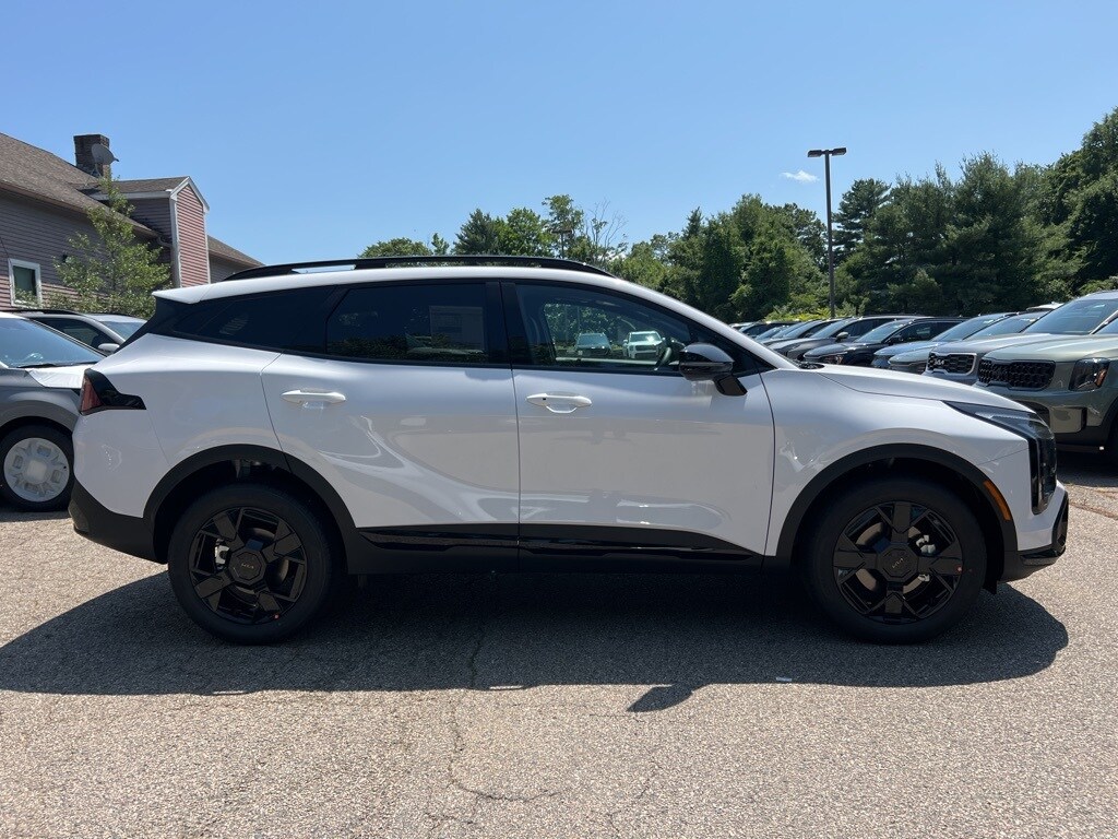 2026 Kia Sportage X-Line photo 4