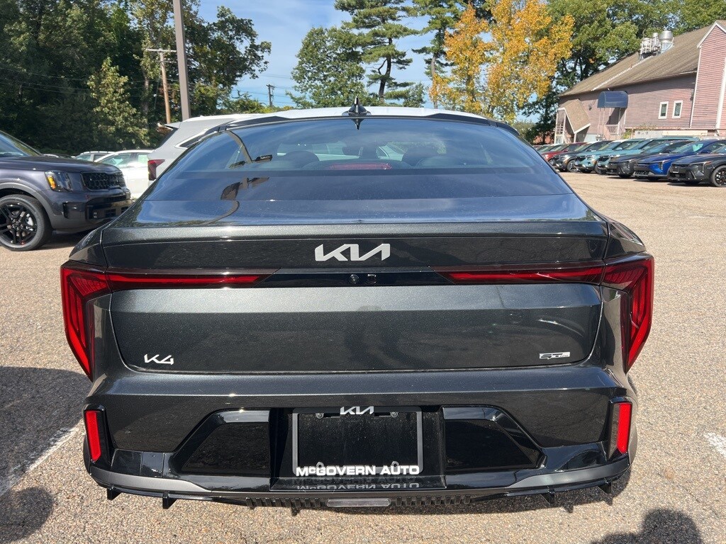 New 2025 Kia K4 GT-Line Sedan
