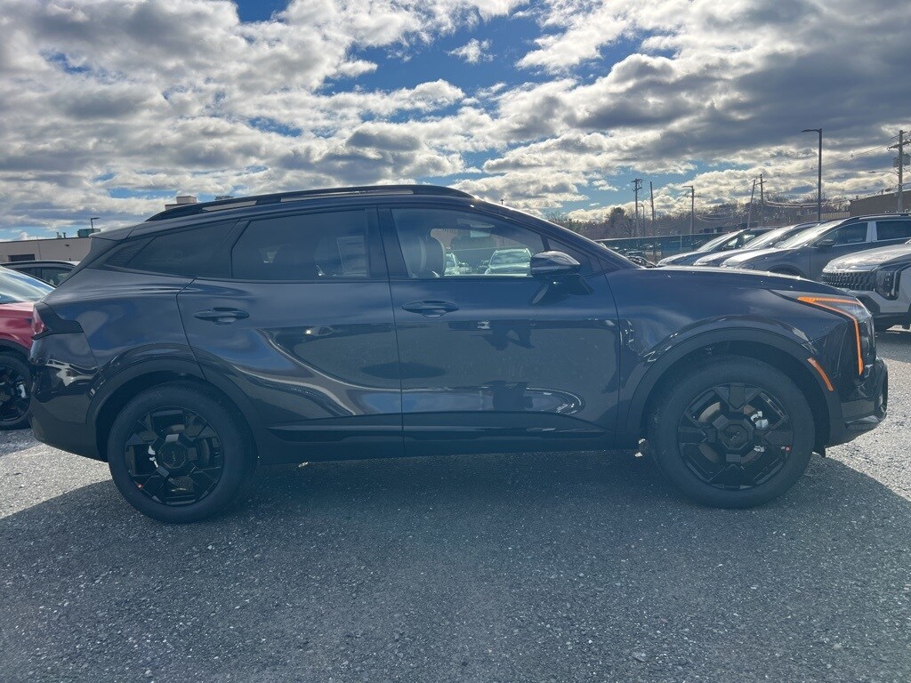2026 Kia Sportage X-Line photo 4