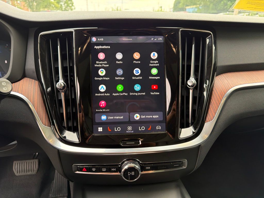 2025 Volvo V60 Cross Country Plus - Photo 24
