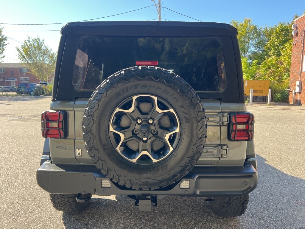 2021 Jeep Wrangler Unlimited Rubicon 4xe photo 2