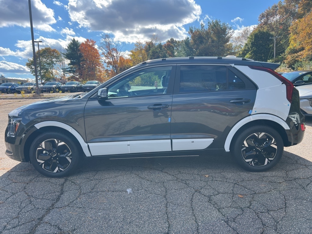 New 2025 Kia Niro EV Wind SUV