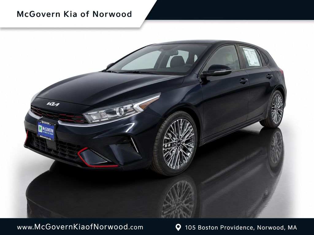 2023 Kia Forte GT-Line AT's photo